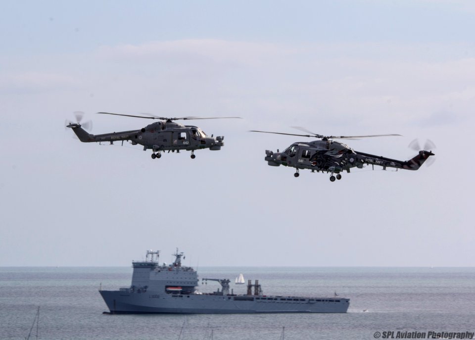 Bournemouth Air Festival 2012 - Westland Lynx HMA8 - Royal Navy - The Black Cats (19471397614)