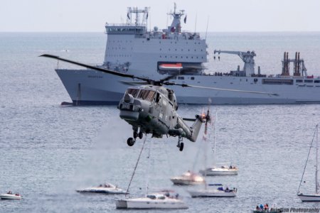 Bournemouth Air Festival 2012 - Westland Lynx HMA8 - Royal Navy - The Black Cats (20099463481)