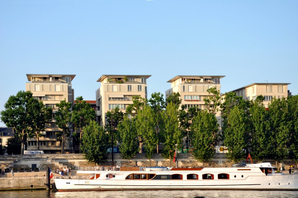Buildings - Paris (3695583922)