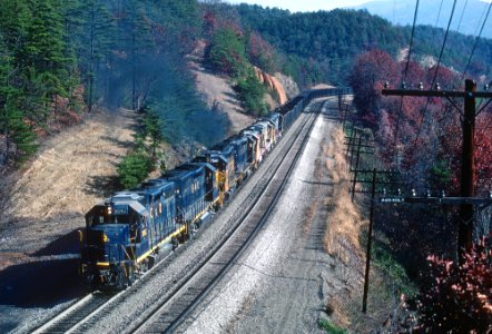 C&O 3892 westbound empty hopper train at Moss Run, WV in October 1981 (31272083174)