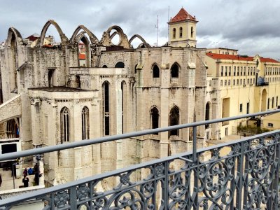 Carmo Convent (37880685055)