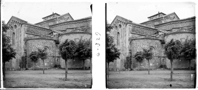 Nova vista de l'absis del monestir de Sant Joan de les Abadesses