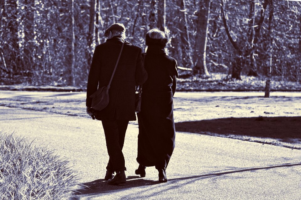 People couple together