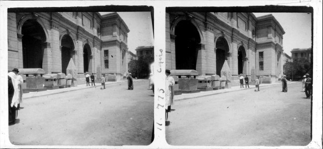 Nova vista de la façana principal del museu egipci del Caire