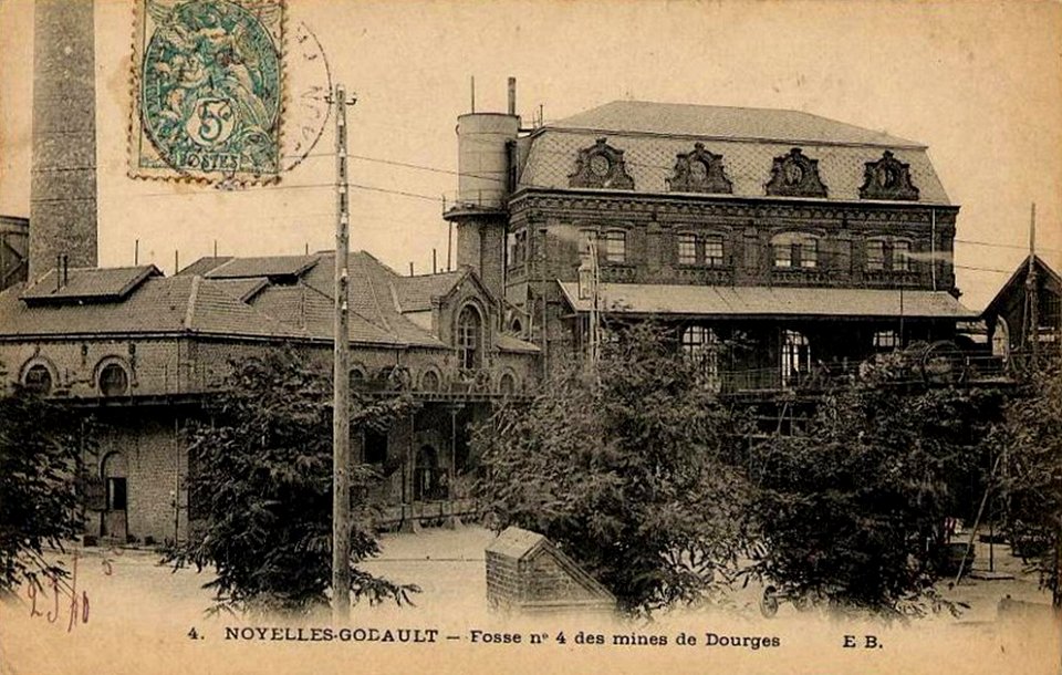 Noyelles-Godault - Fosse n° 4 - 4 bis des mines de Dourges (B)