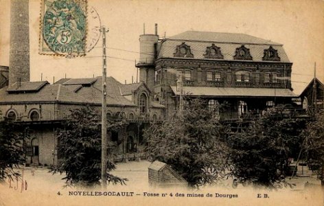 Noyelles-Godault - Fosse n° 4 - 4 bis des mines de Dourges (B)