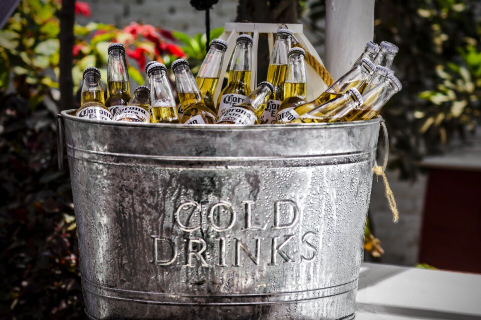 Drink containers brewer