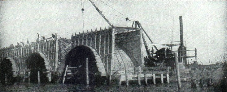 NSRW Florida Keys Railroad - building arch
