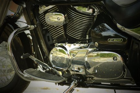 Vl800 intruder block