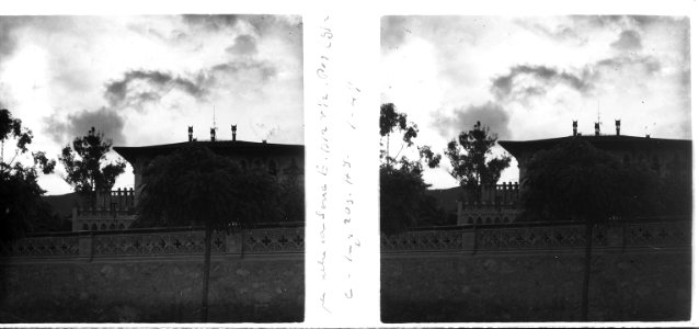 Nuvolada sobre una torre de Sarrià