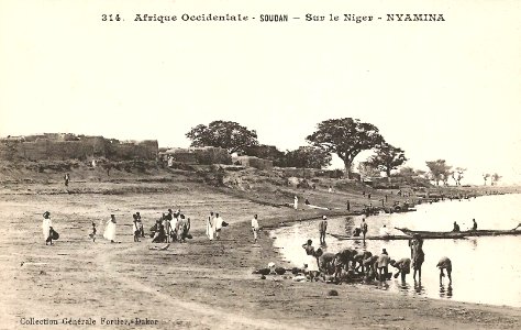 Nyamina sur le Niger (AOF)