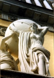Nymphs (Admiralty, Saint Petersburg) 01