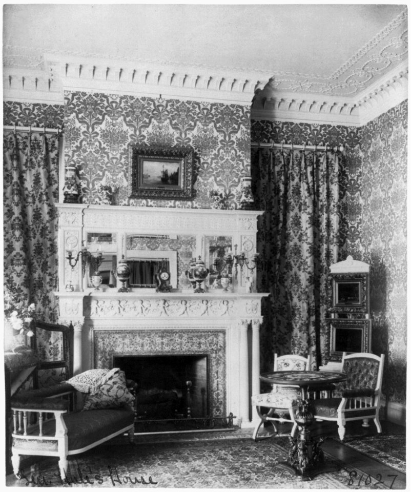 Ornate interiors of Chandler Hale house, 1001 16th St., N.W., Washington, D.C., showing piano, fireplaces, and china closet LCCN2001704523