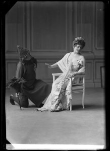 Oscar Bergström and Emma Meissner in Orfeus i underjorden at Östermalmsteatern 1905 - SMV - NM019