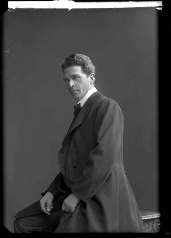 Oscar Johanson, actor - SMV - NJ008