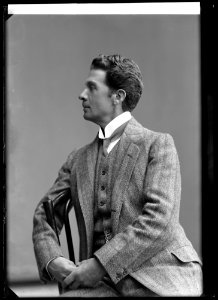 Oscar Johansson, actor, undated portrait - SMV - GJ029