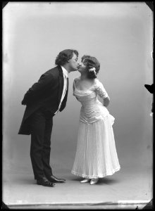 Oscar Ralf and Frida Falk in Fortunas gunstling at Oscarsteatern 1909 - SMV - NR004