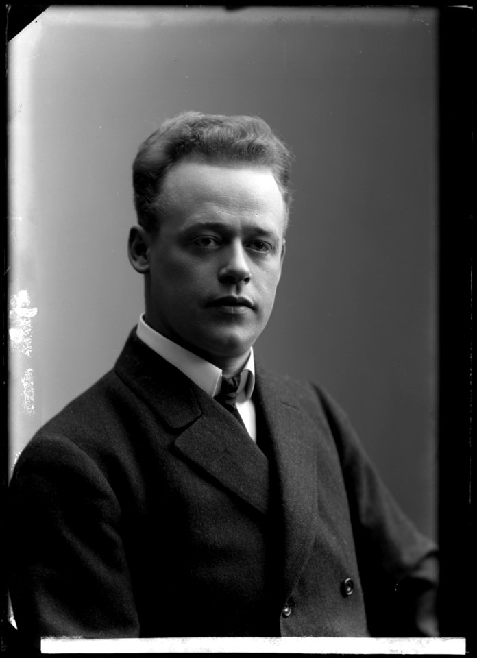 Oscar Ralf, actor, undated portrait - SMV - GR006