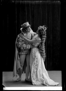 Oscar Tropp as Prinsen and Victoria Strandin as Askungen in the ballet Askungen at Kungliga Operan 1907 - SMV - GT062