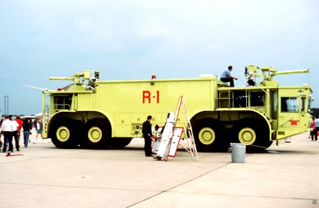 Oshkosh P-15 fire truck