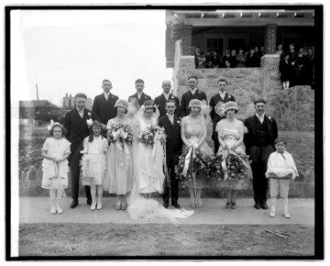 Osman Wedding group LCCN2016823571