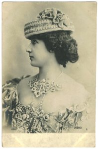 OTERO, Carolina. 'La bella Otero' AL. 689. Photo Reutlinger