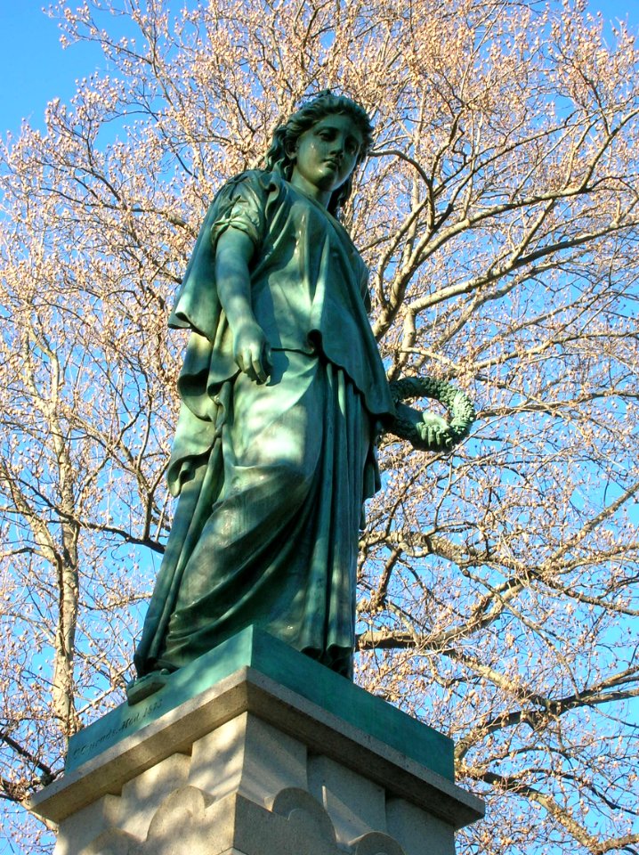 Oswin Welles Family Monument at Cedar Hill Cemetery, Hartford, CT - January 2016
