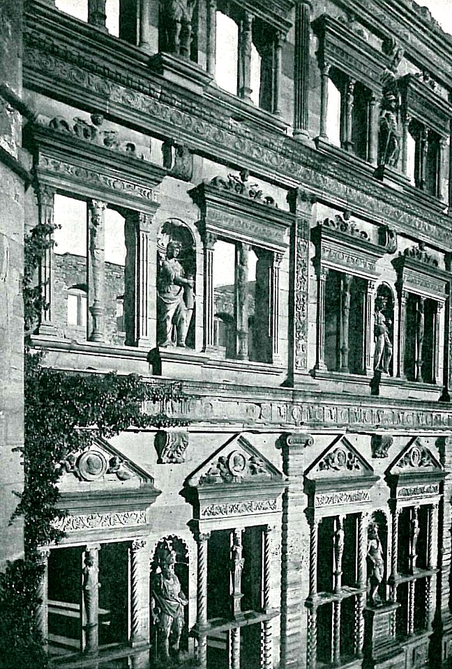 Otto Heinrichsbau (Karl Lange) Portal 1896