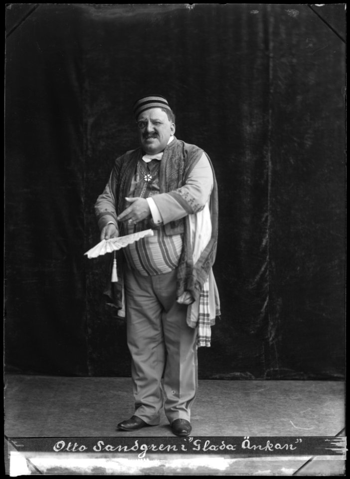 Otto Sandgren in Den glada änkan 1907 - SMV - NS019