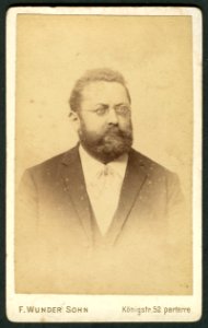 Otto Wunder Königstraße 52 Hannover CDV Mann mit Brille 1897 Bildseite