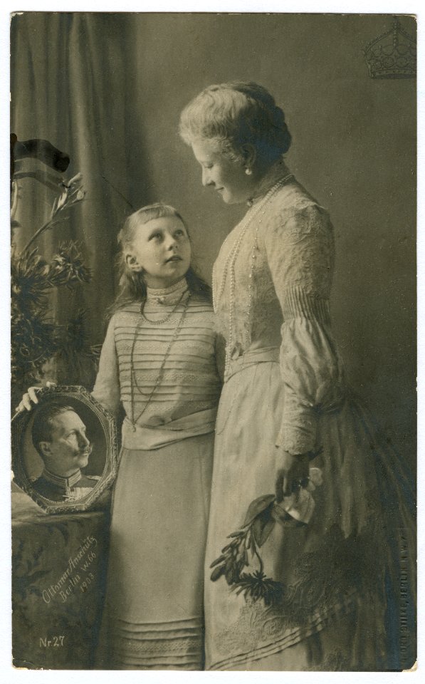 Ottomar Anschütz - Kaiserin Auguste Viktoria und Prinzessin Viktoria Luise, 1903
