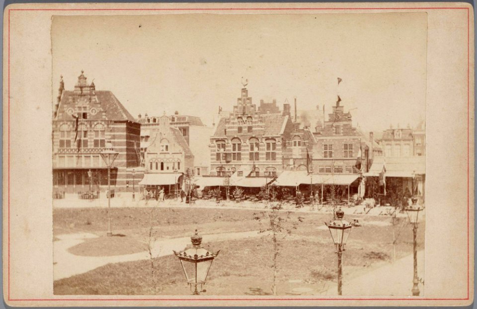 Oud-Hollands stadje op de Wereldtentoonstelling op de Museumterreinen (Museumplein) in 1895