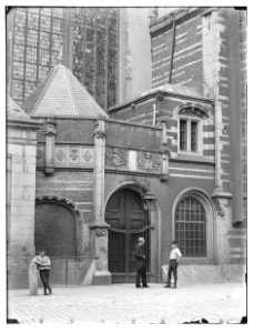 Oudekerksplein, Oude Kerk, 1894-05-08 (max res)