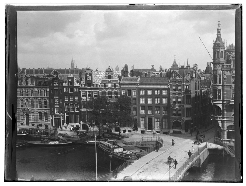 Oude Turfmarkt 127 (ged) tm 153 (vlnr) Jacob Olie (max res)