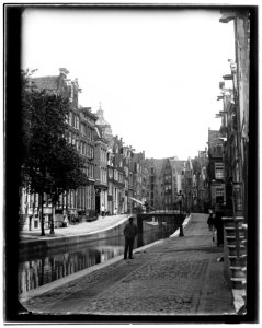 Oudeaijds Achterburgwal 6A - 34 (vlnr) Jacob Olie (max res)
