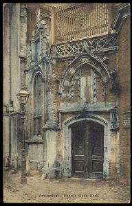 Oudekerksplein 25, de toegang tot de Oude Kerk. Uitgave Brouwer & de Veer, Afb ANWU01735000003 photo