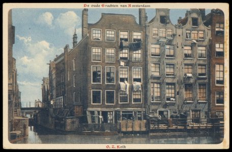 Oudezijds Kolk met de achterzijde van de Zeedijk. Op de voorgrond de Oudezijds Voorburgwal. Uitgave A.J. Nuss, Amsterdam, Afb PBKD00318000013