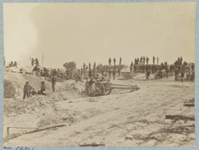 Outer line of Confederate fortifications, in front of Petersburg, Va. captured by 18th Army Corps, June 15, 1864 LCCN2012646283