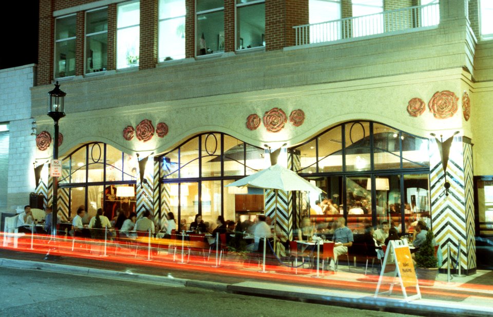Outdoor dining at night (3)