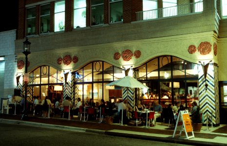 Outdoor dining at night (2)