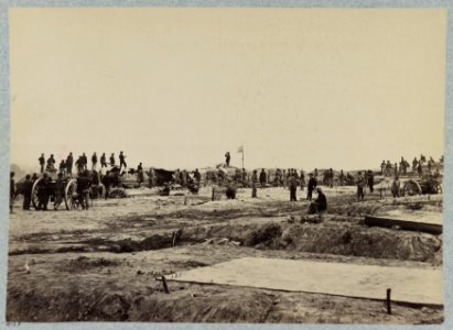Outer line of Confederate fortifications, in front of Petersburg, Va., captured by 18th Army Corps, June 15, 1864 LCCN2012646273