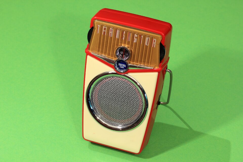 Portable pocket beach boy