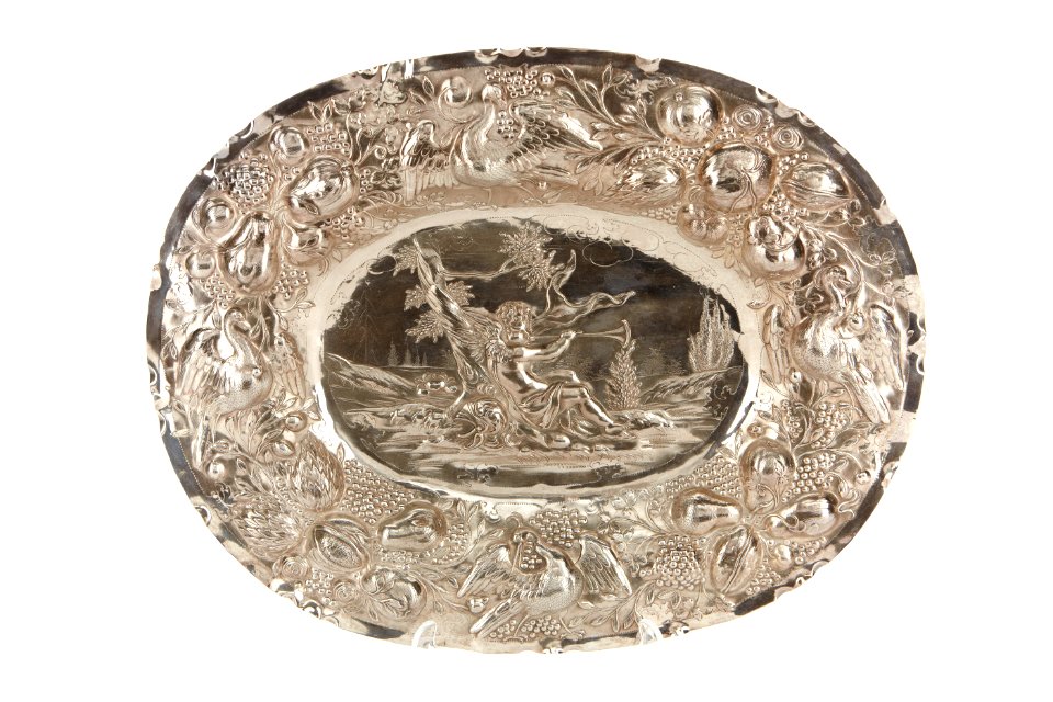 Ovalt fat av silver - Skoklosters slott - 92029