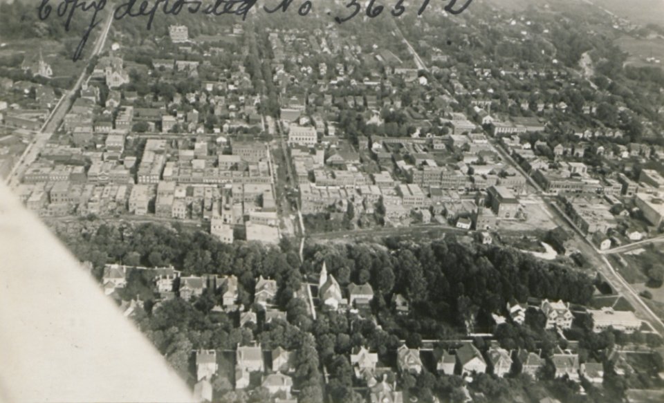 Owen Sound Ontario from the Air (HS85-10-36512)