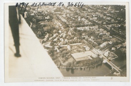 Owen Sound Ontario from the Air (HS85-10-36514) original