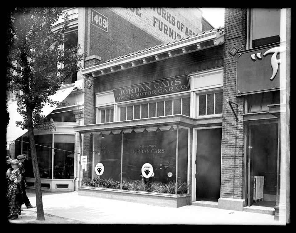 Owens Motor Car Co., front LCCN2016852000