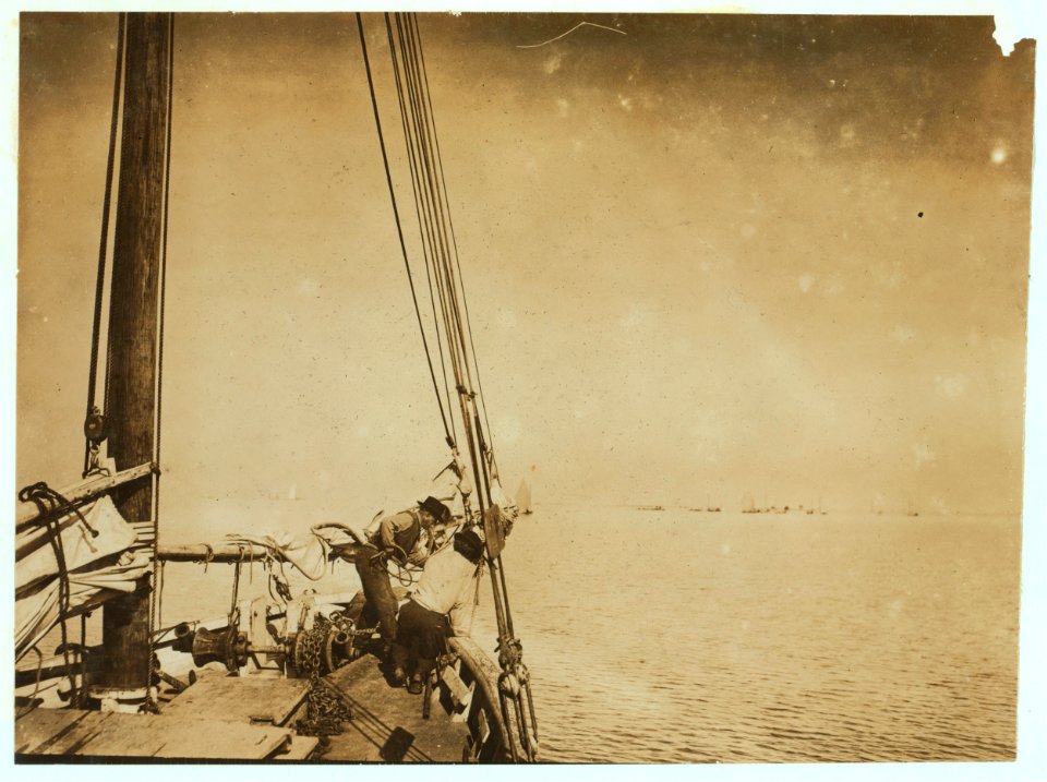 Oyster barge nearing the fleet fishing on the reefs. LOC nclc.04684