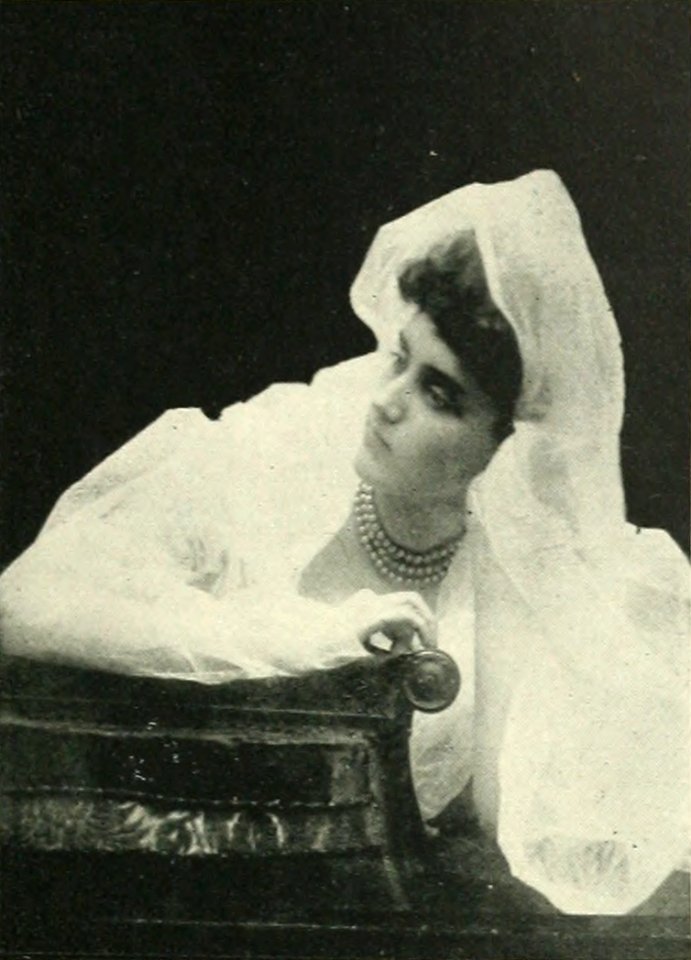 OZELLA SHIELDS HEAD A woman of the century (page 379 crop)