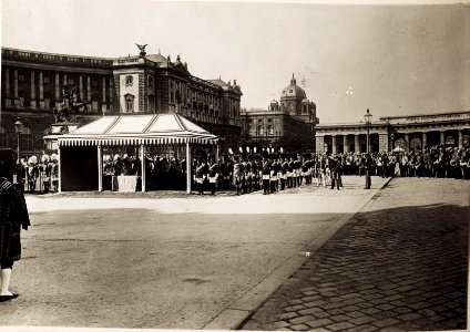 Ozession am 7. Juni 1917 in und vor der Hofburg (BildID 15566053)