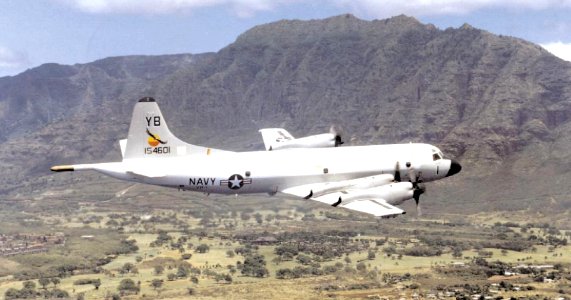 P-3B VP-1 off Diamond Head 1987